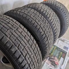 スタッドレスタイヤ　ホンダ　14インチの画像