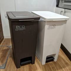 ペダル式ゴミ箱 2つセット 45Lの画像