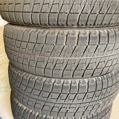 軽自動車　スタッドレスタイヤとホイールの画像