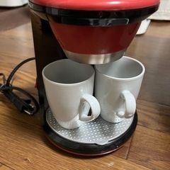 2カップ付きコーヒーメーカーの画像
