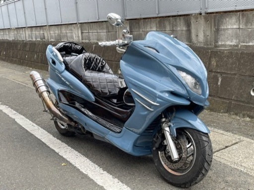 珍カラーフルカスタム‼︎ 【YAMAHA マジェスティ】スピーカー、LED付き‼︎