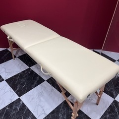 再出品　折りたたみエステベッド　ホワイト　コンパクトサイズ