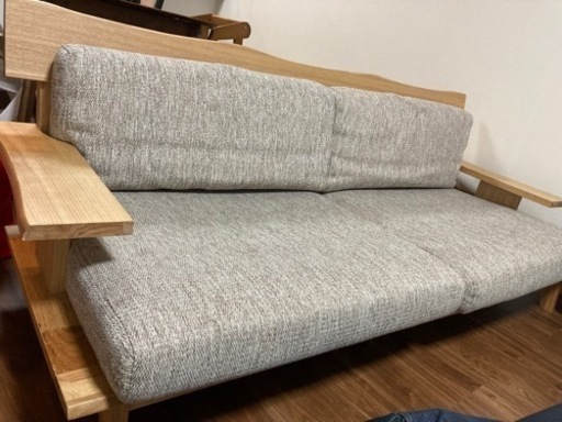 ニトリ　３人掛けソファー　アカツキ』