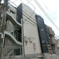 🉐初期費用９万円🙂渋谷へ２０分の梶ヶ谷駅徒歩９分♪築浅ＢＴ別で家...