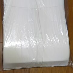 IKEA　デスクチェア　白