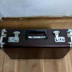 古い中国製の鞄の画像