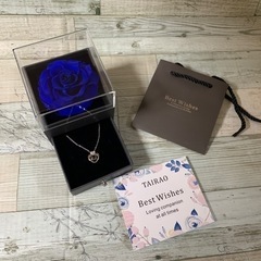 プレゼントに⭐️ プリザーブドフラワー ネックレス バラ ジュエリーボックス クリスマス 記念日の画像