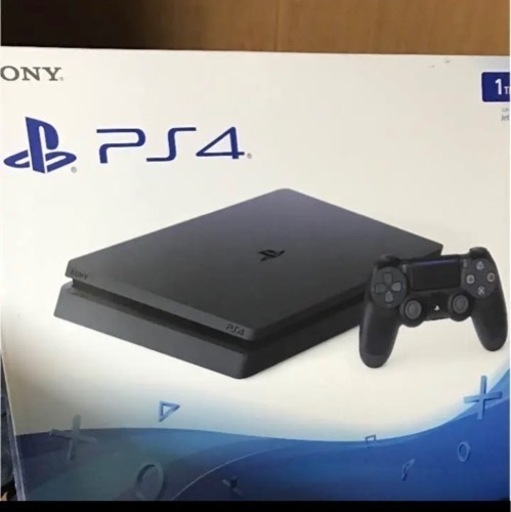 「PlayStation®4 ジェット・ブラック 1TB CUH-2000BB01」
