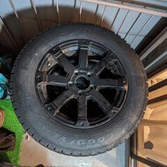 スタッドレスタイヤセット　215/65/R16 