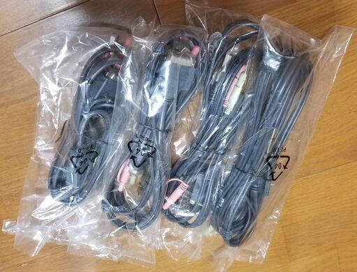 ATEN 4ポートデュアルリンクDVI対応 KVMPスイッチ CS1784A 中古完動品！！