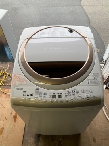 配送可能　TOSHIBA 東芝　乾燥機能付き7kg洗濯機　AW-70VME1