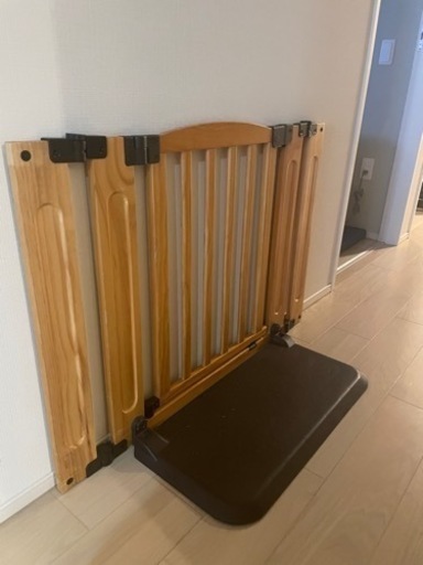 ベビーゲート　置くだけドアーズ　置くだけ