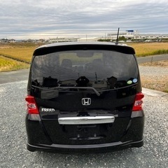 ★ローン審査に自信ない方!一度お問合せ下さい★ホンダフリード　車検2年取得　両側電動スライド　８人乗り　コミコミの画像