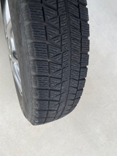 2016年製中古スタッドレスタイヤ、ホイール、ナット付145/80R13