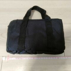 ミニ　バーベキューコンロ　焚火台　コンパクト　折り畳み　収納バッグ　ソロキャンプ　直接取引歓迎　取り置き無料 愛知県岡崎市からの画像