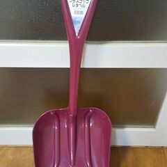 新品　未使用　雪かき用スコップ　アウトドア作業　除雪用　軽量　シ...