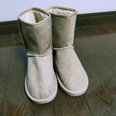 ムートンブーツ