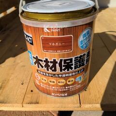 木材保護塗料　お話中です。