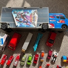 トミカ　収納トラックの画像
