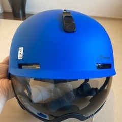 お値下げしました❗️美品☆子供ヘルメット　マーカー　青　付属品付きの画像