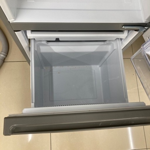 HJ75 【中古】22年式　AQUA 冷凍冷蔵庫　AQR-20M(s) 