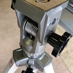 金泉黄ララ  National 三脚 VZ-CT70 422 ナショナル カメラ用三脚 使用感あり 古めの画像