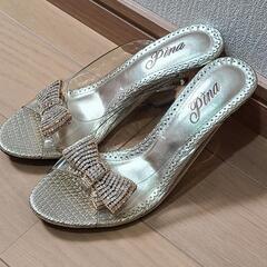 美品　キラキラサンダル S お値下げ♪