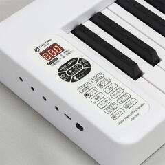 折りたたみ式電子ピアノの画像
