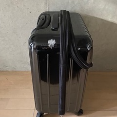 キャリーケースの画像