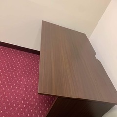 ワークデスクの画像