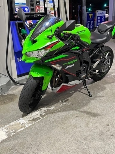 バイク NINJA ZX25R