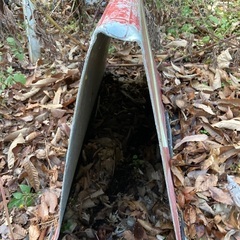道の先で何かしてるからここよけてちょうだい　　道路標識板　　アルミ製の画像
