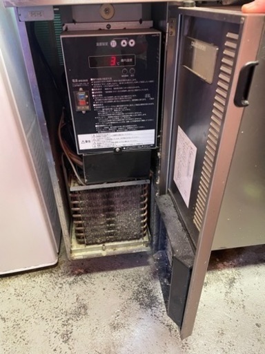 冷蔵庫　RT-120SNE