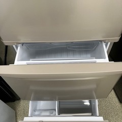 Panasonic 3ドア冷蔵庫 21年製 335L   TJ414