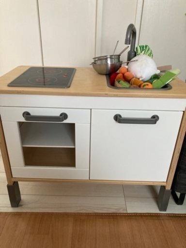 ikea ままごと　キッチン　おまけ付き