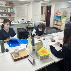 【訪問歯科サポート／ドライバー／コーディネーター】未経験歓迎、18時終業・残業なし、充実待遇・福利厚生（増患による募集です）の画像