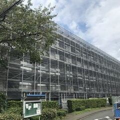 【足場/日給1万5千円～】東証プライム企業の下請け会社で安定収入の画像