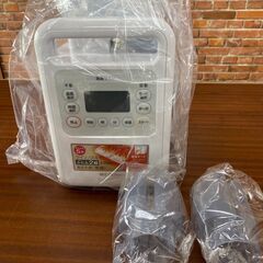 値下げしました！【店頭引き取り限定】アイリスオーヤマ 布団乾燥機カラリエ ツインノズル　TFK-700CTの画像