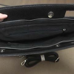 クラッチバッグ　黒色　未使用の画像