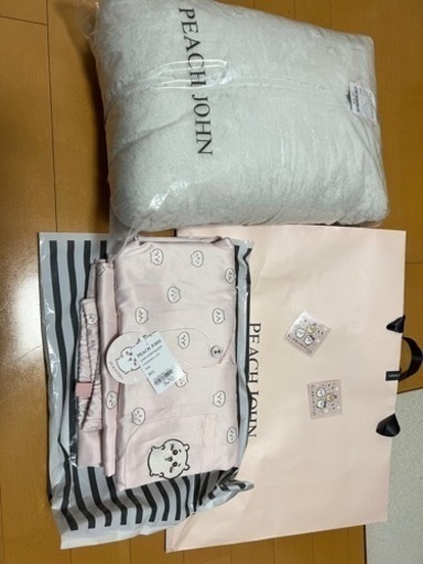 ちいかわxピーチジョンコラボ