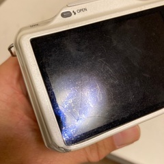 デジタル一眼レフ　LUMIX 液晶割れありの画像