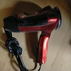 壊れてます。小さめ冷蔵庫。の画像