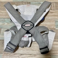 ベビービョルン ベビーキャリア エアーの画像