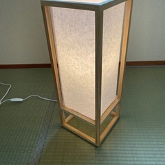 テーブルランプ（お取引中）の画像