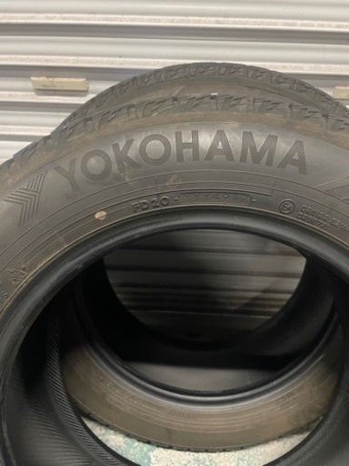 早い者勝ち！ヨコハマ　アイスガード　205/60R16 美品！バリ山　エスティマ　ヴォクシー　プリウスα  アベンシスなど？