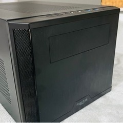 超小型　ハイスペックゲーミングPC