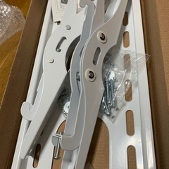 テレビ壁掛け金具 の画像