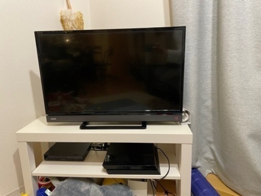TOSHIBA REGZA 32型テレビ　2017年製　※引き取れる方