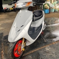 ライブディオZXの画像