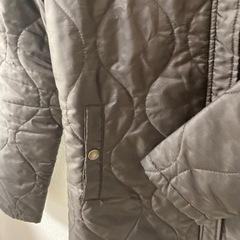 PUMA リバーシブルダウンジャケット Mの画像